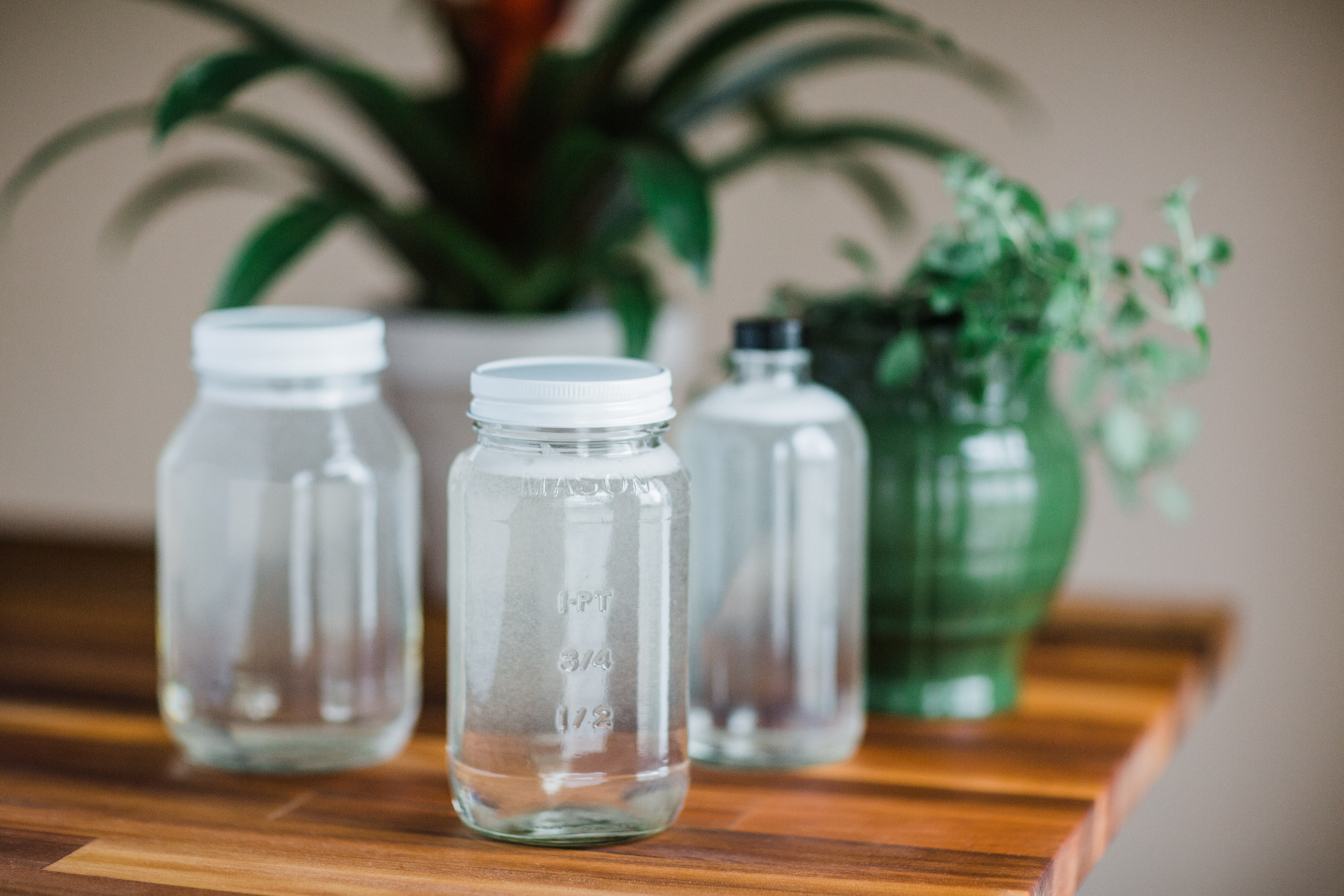 Reusable glass containers in different shapes and sizes
